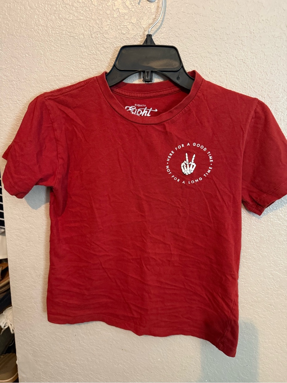 Eighty Eight Kids Burgundy Short Sleeve Tee with White Peace Hand Graphic